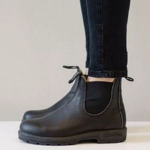 New Blundstone 5 Black Leather Chelsea 